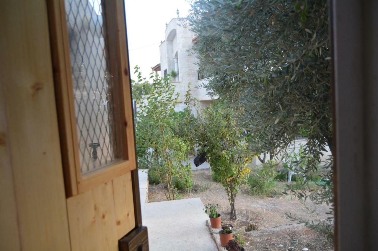Our Villa'S Private Apartments - Hq Budget Stay - Wonderful Horizon View Of Jerash Jarash Ngoại thất bức ảnh