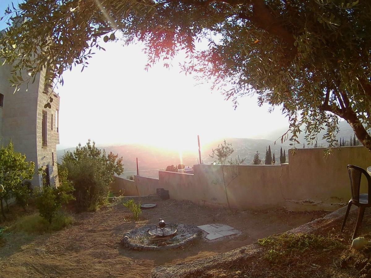 Our Villa'S Private Apartments - Hq Budget Stay - Wonderful Horizon View Of Jerash Jarash Ngoại thất bức ảnh
