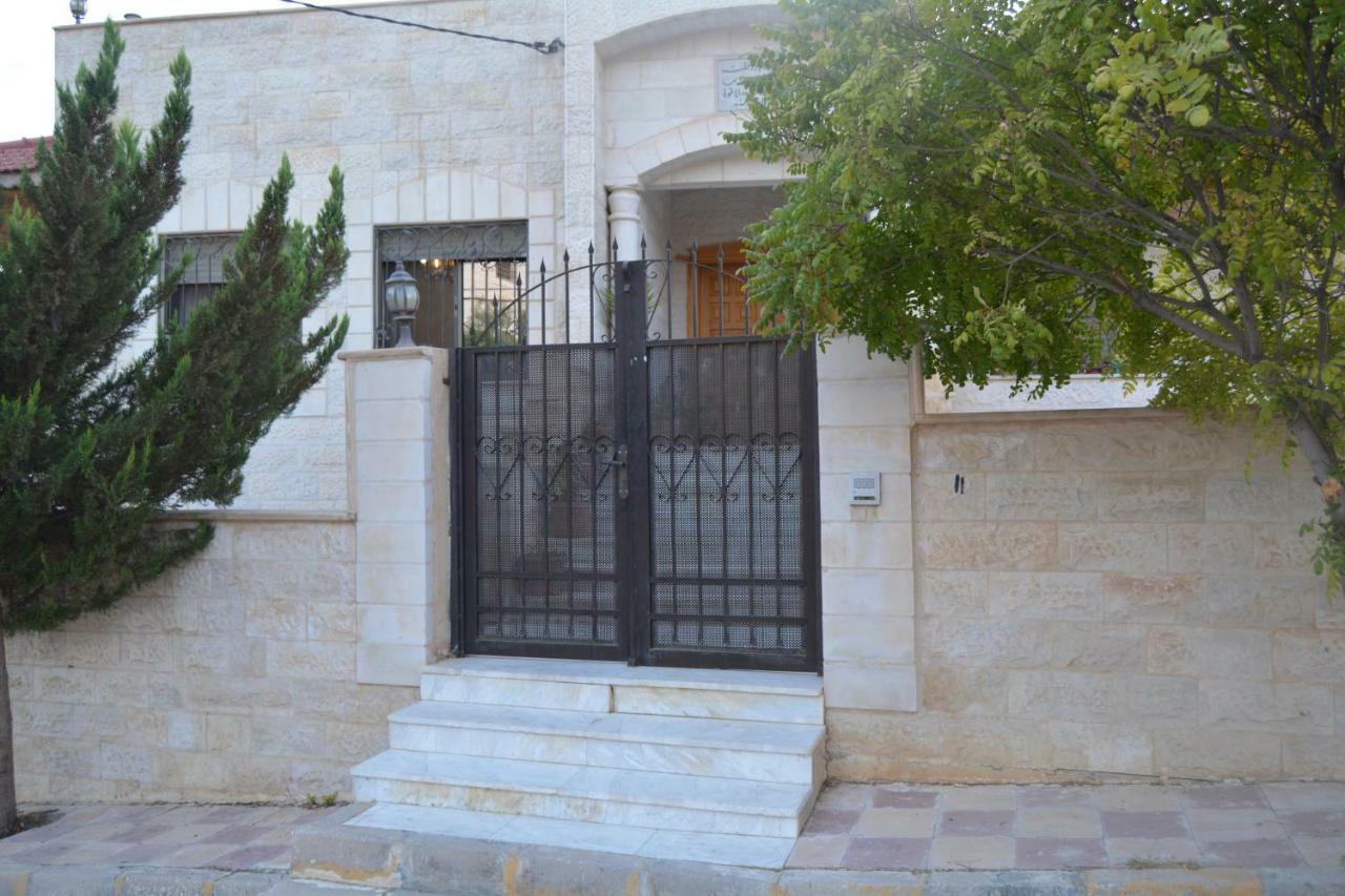 Our Villa'S Private Apartments - Hq Budget Stay - Wonderful Horizon View Of Jerash Jarash Ngoại thất bức ảnh